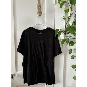 George Men’s size large black t-shirt
